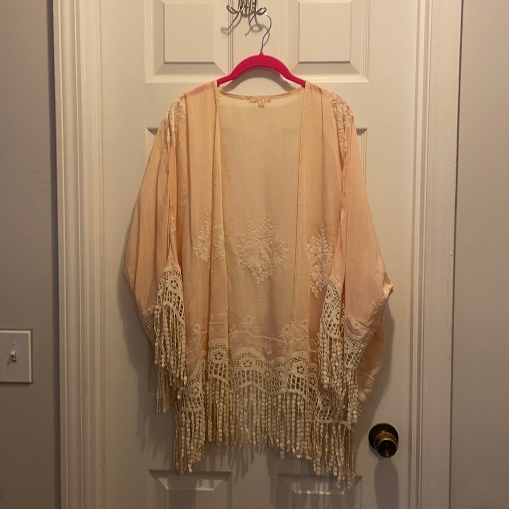 Beautiful Louisa Misha French dusty pink duster